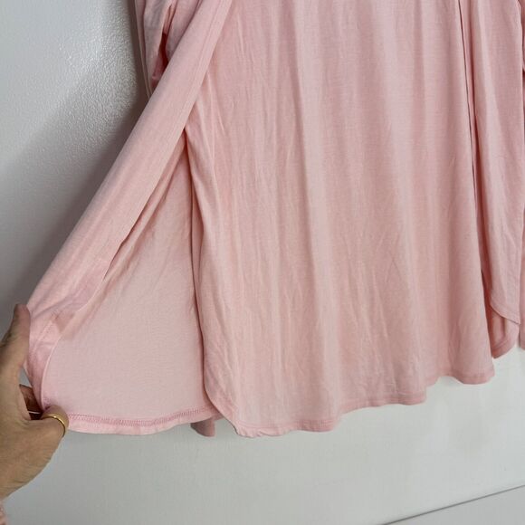 Disney WDW Epcot World Showcase Top Shirt United Kingdom Royal Rose Flag Sz L O… - Picture 7 of 7